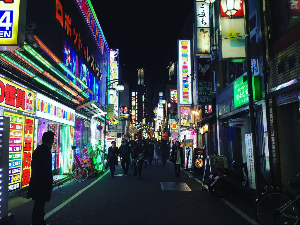 Shinjuku de nuit 